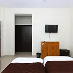 Oyo 1272 Hotel Parkview Inn
