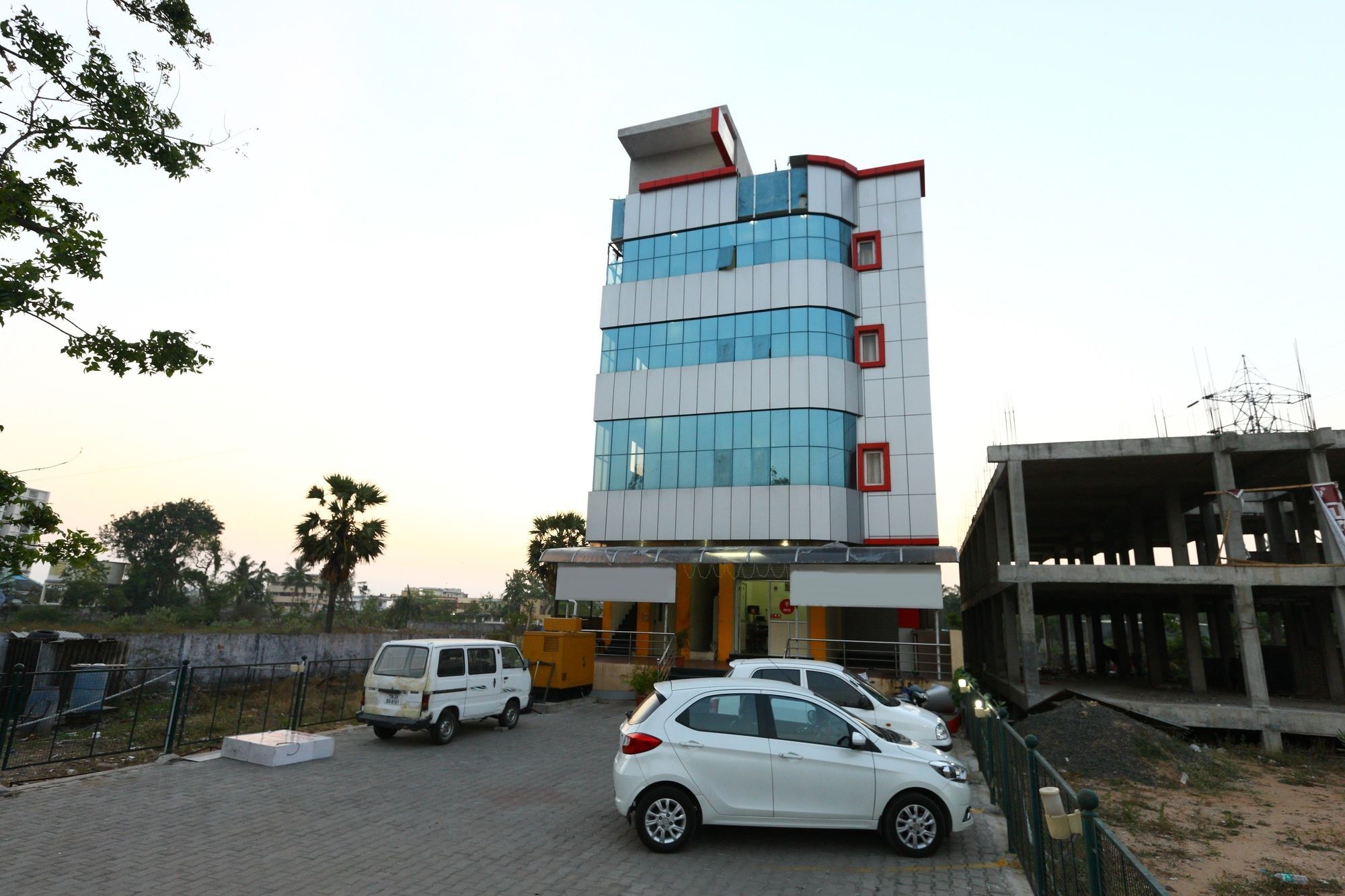 Oyo 1272 Parkview Chennai