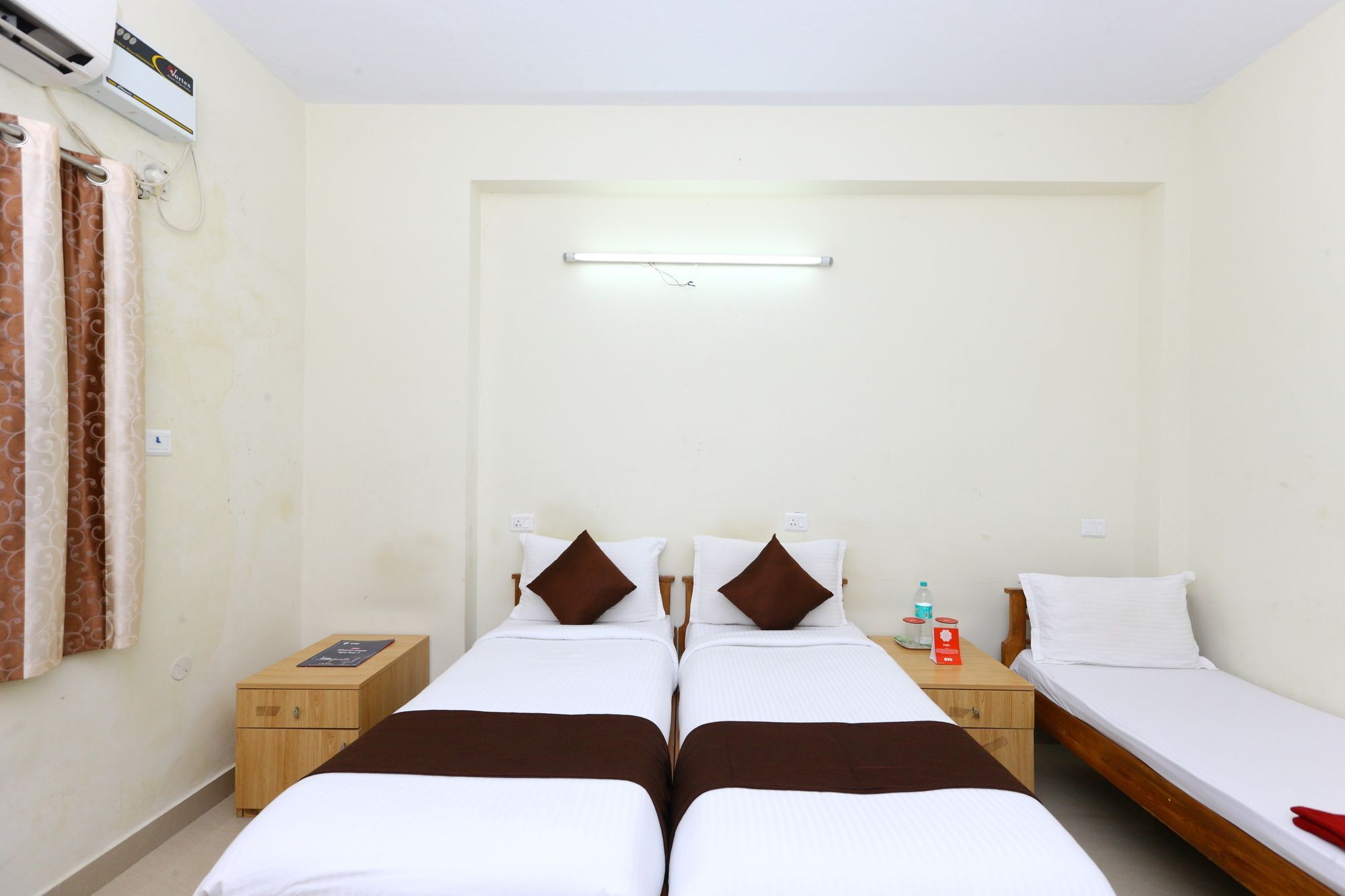 Oyo 1272 Parkview Hotel